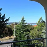 Appartamento Helle In Mit Terrasse By Interhome