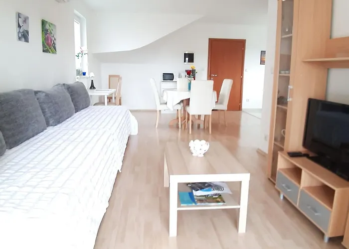 Helle In Mit Terrasse By Interhome Διαμέρισμα