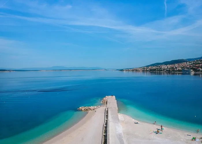 Helle In Mit Terrasse By Interhome Διαμέρισμα Selce